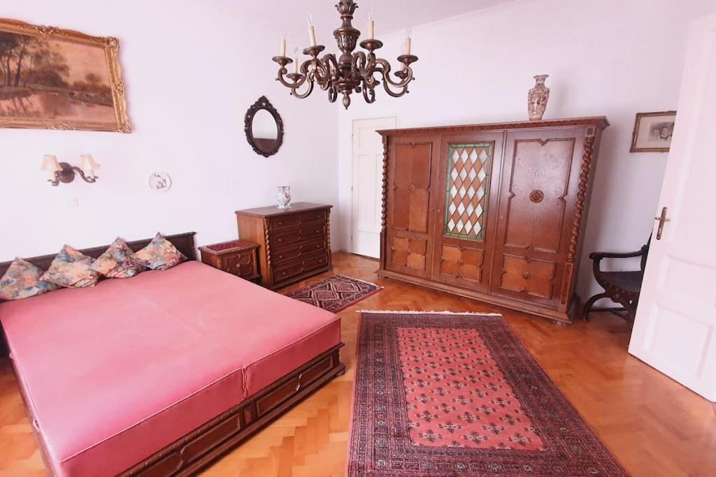 Romantic Villa - Pápa מראה חיצוני תמונה